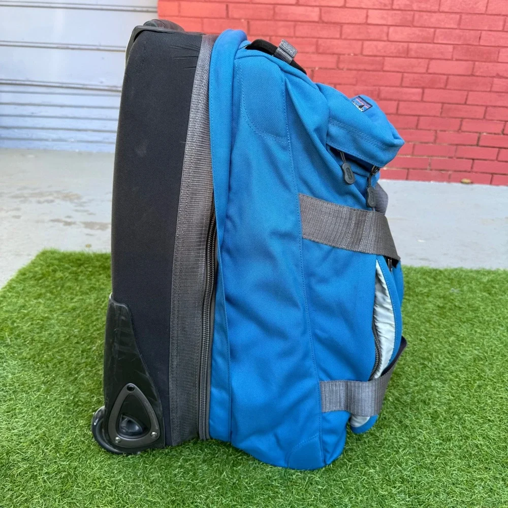 Vintage Patagonia Freightliner Rolling Duffel Carry On Luggage Blue‎ Travel Bag